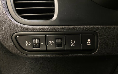 KIA Rio IV, 2019 год, 1 635 000 рублей, 16 фотография