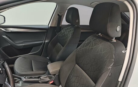Skoda Octavia, 2018 год, 1 800 000 рублей, 16 фотография