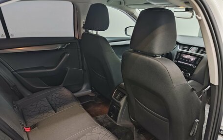 Skoda Octavia, 2018 год, 1 800 000 рублей, 23 фотография