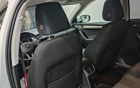 Skoda Octavia, 2018 год, 1 800 000 рублей, 18 фотография