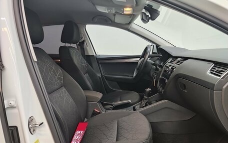 Skoda Octavia, 2018 год, 1 800 000 рублей, 20 фотография