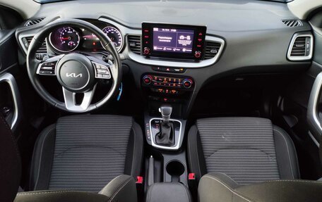 KIA cee'd III, 2022 год, 2 099 000 рублей, 17 фотография