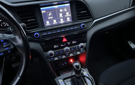 Hyundai Elantra VI, 2020 год, 1 690 000 рублей, 9 фотография