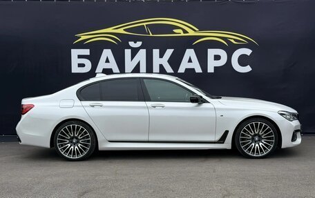 BMW 7 серия, 2017 год, 3 590 000 рублей, 8 фотография