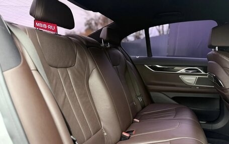 BMW 7 серия, 2017 год, 3 590 000 рублей, 21 фотография