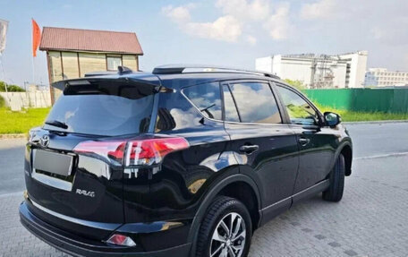 Toyota RAV4, 2019 год, 2 150 000 рублей, 2 фотография