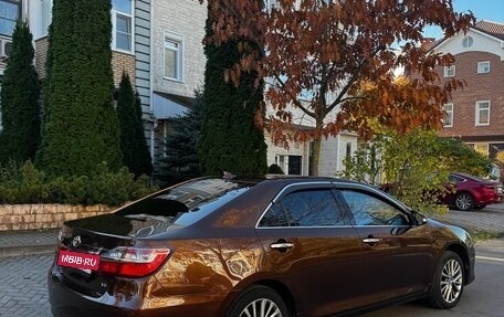 Toyota Camry, 2017 год, 2 600 000 рублей, 8 фотография