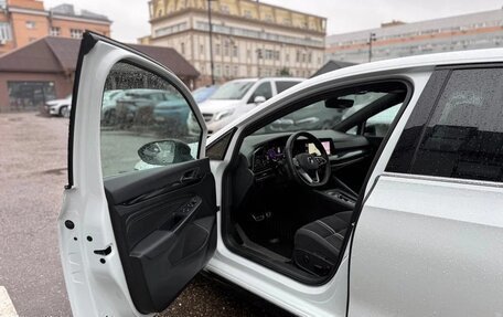 Volkswagen Golf VIII, 2023 год, 1 940 000 рублей, 15 фотография