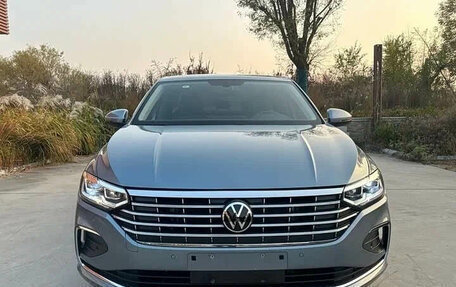 Volkswagen Lavida, 2023 год, 1 485 000 рублей, 2 фотография