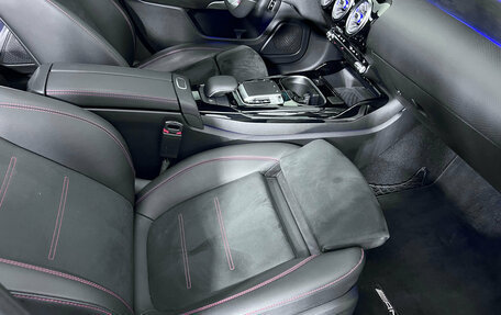 Mercedes-Benz A-Класс AMG, 2020 год, 3 330 000 рублей, 20 фотография