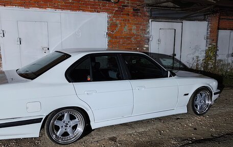 BMW 5 серия, 1990 год, 630 000 рублей, 10 фотография