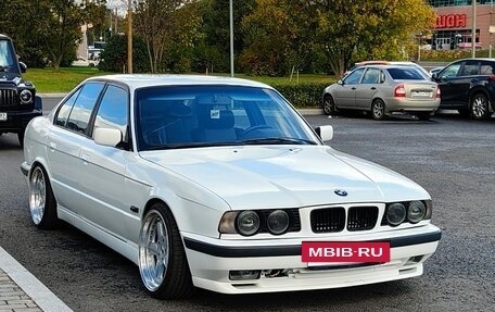 BMW 5 серия, 1990 год, 630 000 рублей, 8 фотография