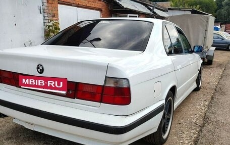 BMW 5 серия, 1990 год, 630 000 рублей, 27 фотография