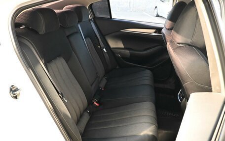 Mazda 6, 2018 год, 1 799 000 рублей, 7 фотография