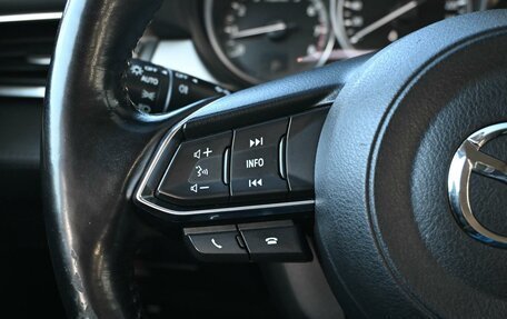 Mazda 6, 2018 год, 1 799 000 рублей, 14 фотография