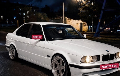 BMW 5 серия, 1990 год, 630 000 рублей, 21 фотография