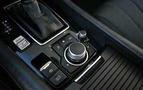 Mazda 6, 2018 год, 1 799 000 рублей, 24 фотография
