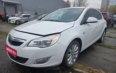 Opel Astra J, 2011 год, 386 000 рублей, 1 фотография