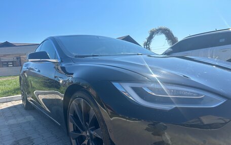 Tesla Model S I, 2018 год, 3 526 000 рублей, 2 фотография