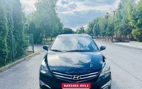 Hyundai Solaris II рестайлинг, 2015 год, 910 000 рублей, 9 фотография