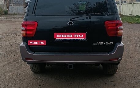 Toyota Sequoia II рестайлинг, 2001 год, 1 890 000 рублей, 2 фотография
