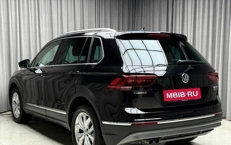 Volkswagen Tiguan II, 2017 год, 2 399 000 рублей, 4 фотография