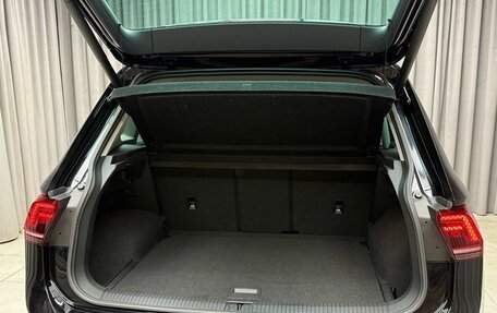 Volkswagen Tiguan II, 2017 год, 2 399 000 рублей, 7 фотография