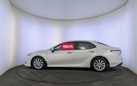 Toyota Camry, 2021 год, 3 150 000 рублей, 8 фотография
