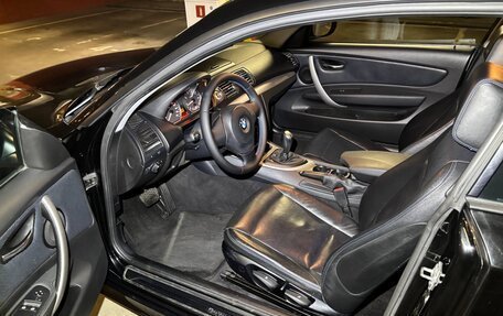 BMW 1 серия, 2010 год, 660 000 рублей, 8 фотография