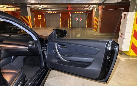 BMW 1 серия, 2010 год, 660 000 рублей, 12 фотография