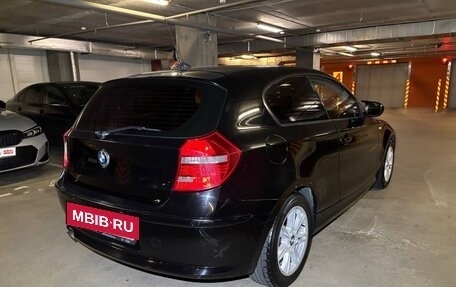 BMW 1 серия, 2010 год, 660 000 рублей, 6 фотография
