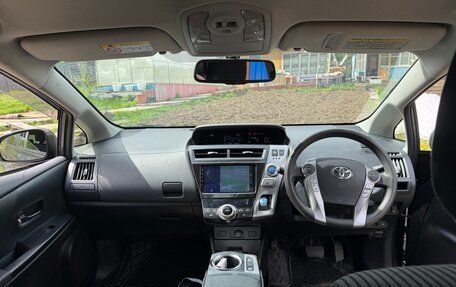 Toyota Prius Alpha I (ZVW40/41), 2015 год, 1 300 000 рублей, 5 фотография