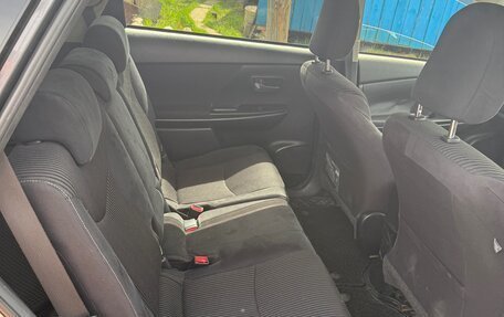 Toyota Prius Alpha I (ZVW40/41), 2015 год, 1 300 000 рублей, 4 фотография