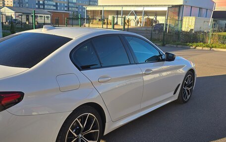 BMW 5 серия, 2020 год, 5 350 000 рублей, 2 фотография