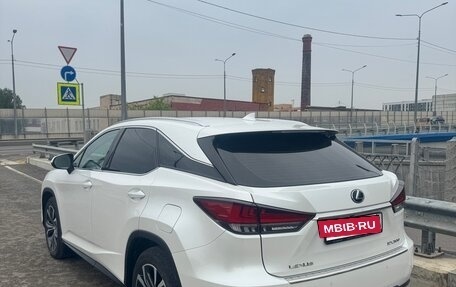 Lexus RX IV рестайлинг, 2020 год, 4 850 000 рублей, 3 фотография
