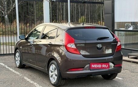 Hyundai Solaris II рестайлинг, 2015 год, 1 059 000 рублей, 6 фотография