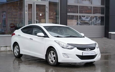 Hyundai Avante, 2011 год, 690 000 рублей, 3 фотография
