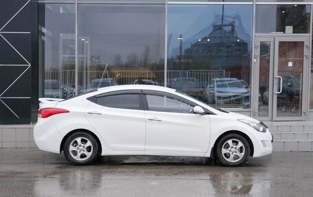 Hyundai Avante, 2011 год, 690 000 рублей, 4 фотография