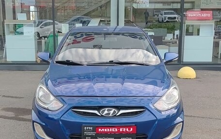Hyundai Solaris II рестайлинг, 2011 год, 485 000 рублей, 2 фотография