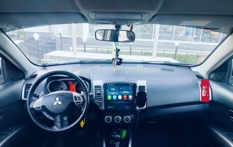 Mitsubishi Outlander III рестайлинг 3, 2008 год, 1 145 000 рублей, 2 фотография