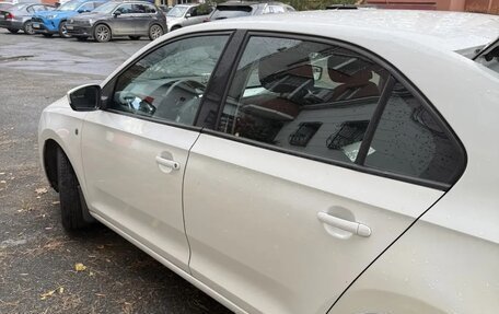 Skoda Rapid I, 2014 год, 740 000 рублей, 5 фотография