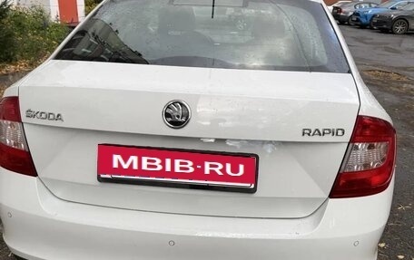 Skoda Rapid I, 2014 год, 740 000 рублей, 2 фотография