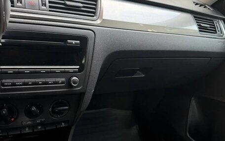 Skoda Rapid I, 2014 год, 740 000 рублей, 13 фотография
