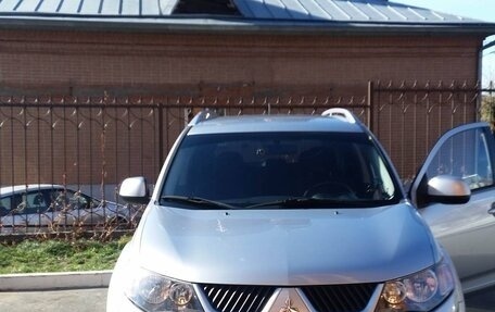 Mitsubishi Outlander III рестайлинг 3, 2008 год, 1 145 000 рублей, 3 фотография