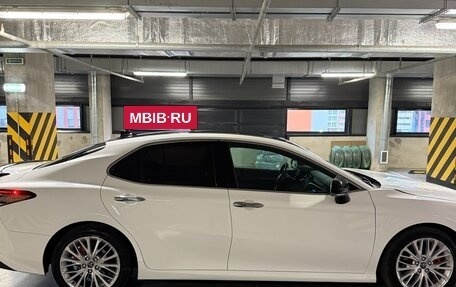 Toyota Camry, 2018 год, 3 150 000 рублей, 4 фотография