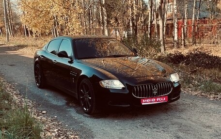 Maserati Quattroporte VI, 2010 год, 1 800 000 рублей, 1 фотография