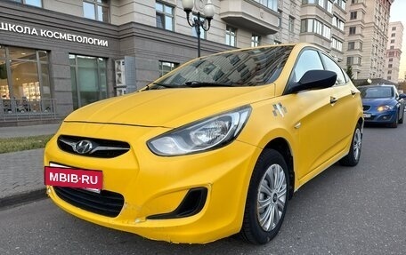 Hyundai Solaris II рестайлинг, 2013 год, 565 000 рублей, 5 фотография