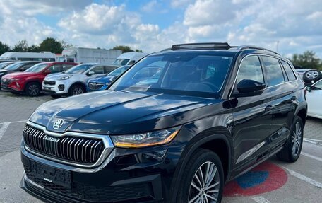 Skoda Kodiaq I, 2023 год, 3 575 000 рублей, 4 фотография