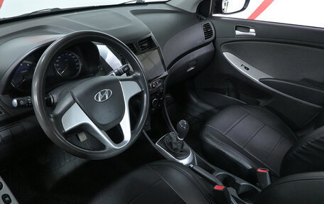 Hyundai Solaris II рестайлинг, 2013 год, 670 000 рублей, 7 фотография