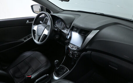 Hyundai Solaris II рестайлинг, 2013 год, 670 000 рублей, 9 фотография